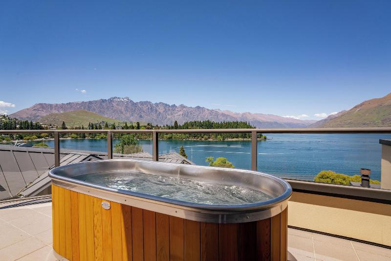 Spacious Unit With Views And Balcony image