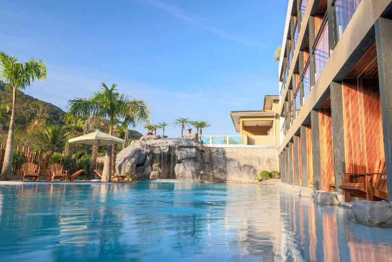 Mandala Beach Hotel