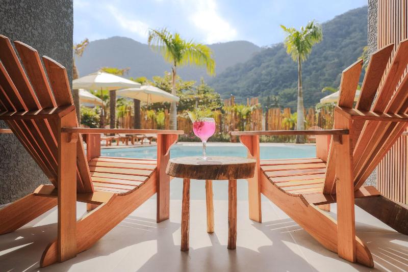 Mandala Beach Hotel 5