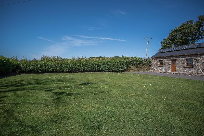 Anchor Well 2 Bedroom Ludchurch image