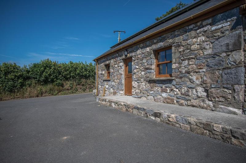 Anchor Well 2 Bedroom Ludchurch image