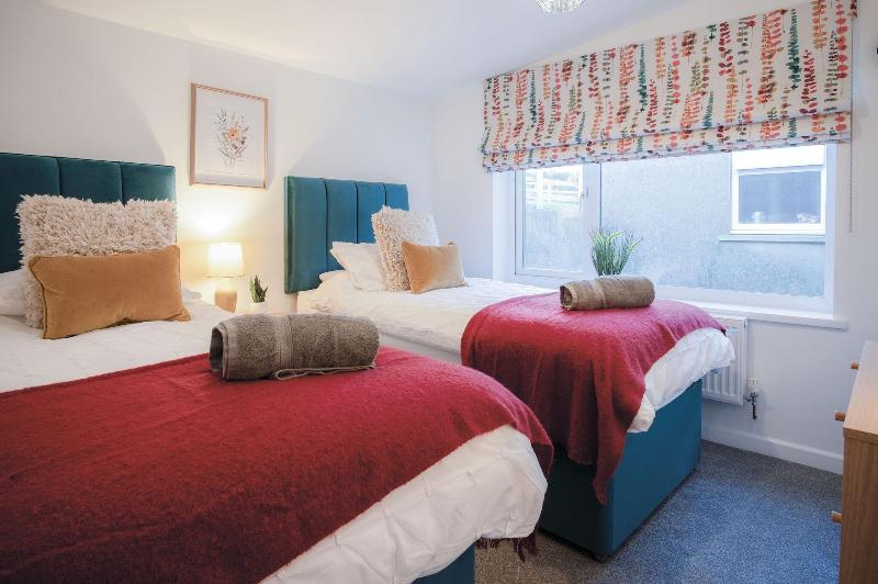 Anchor Well 2 Bedroom Ludchurch image