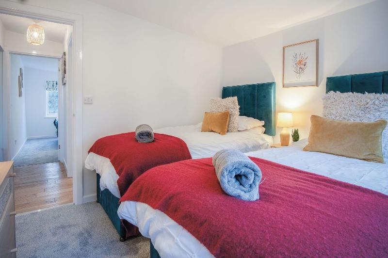 Anchor Well 2 Bedroom Ludchurch image