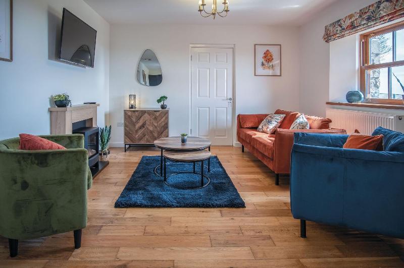 Anchor Well 2 Bedroom Ludchurch image