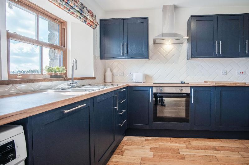 Anchor Well 2 Bedroom Ludchurch image