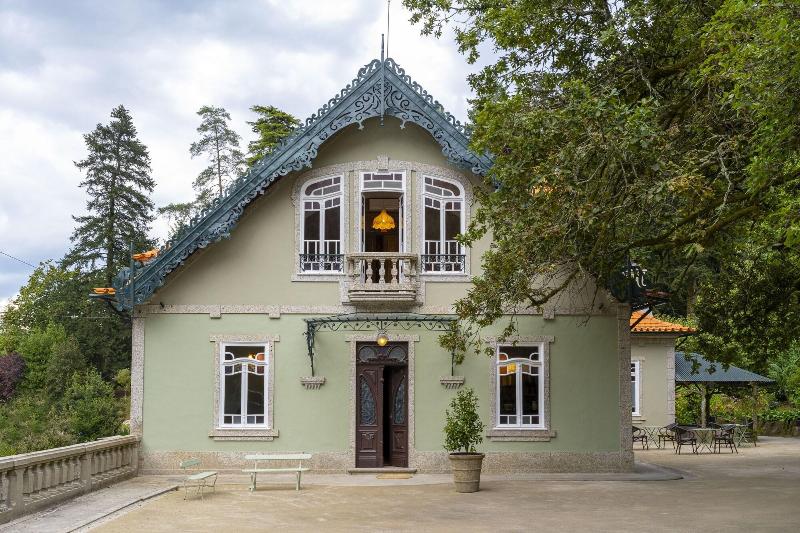 The Grove Houses image
