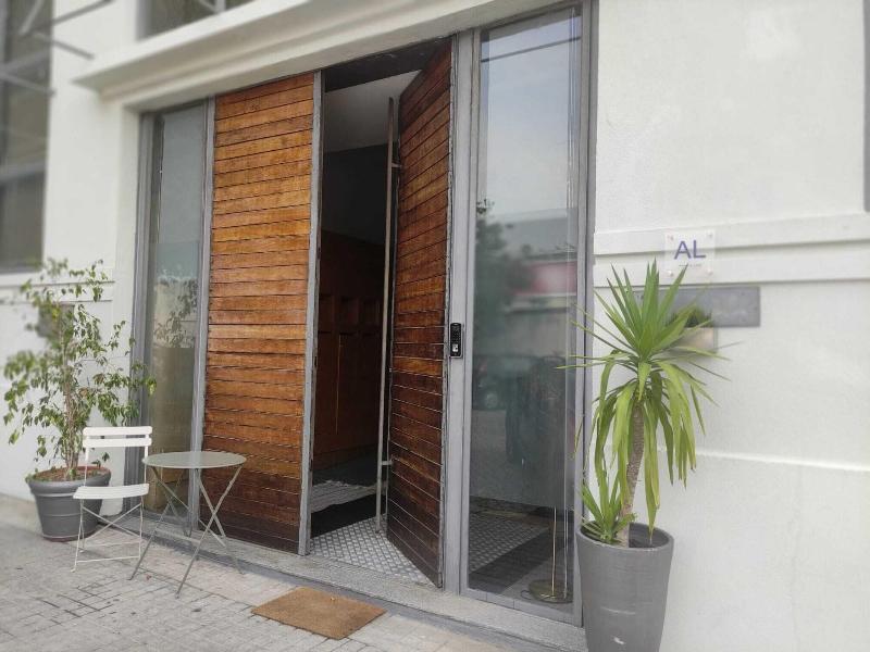 Caruma Surf Hostel Suites image