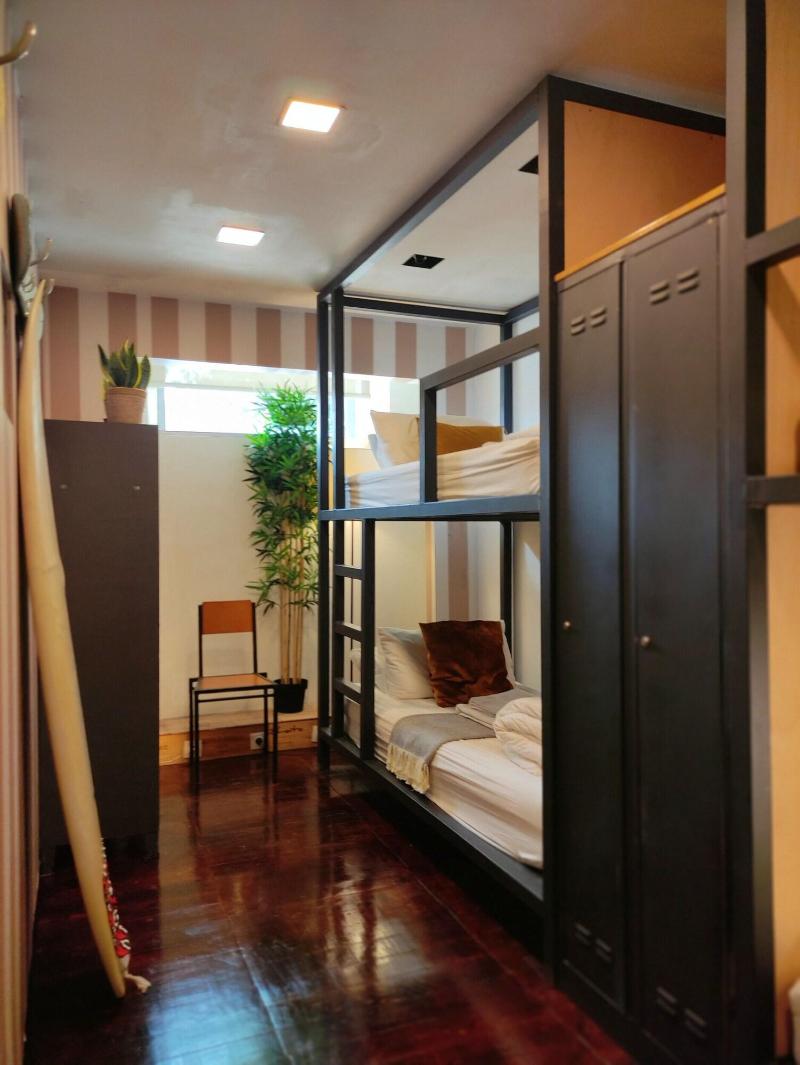 Caruma Surf Hostel Suites image