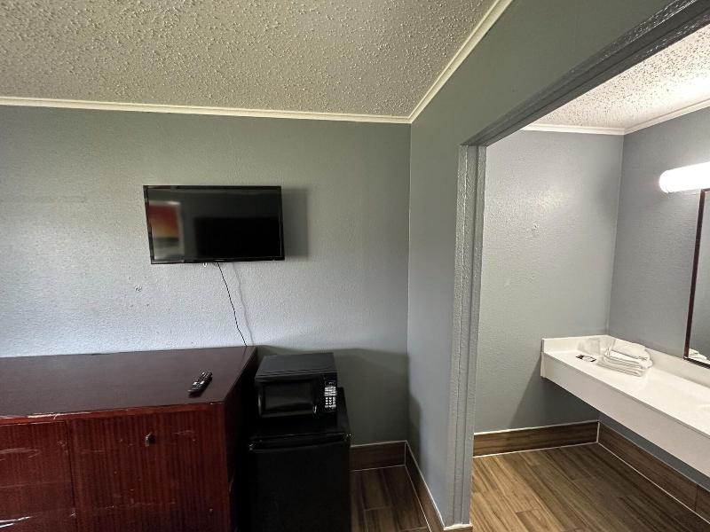 Studio Suites image