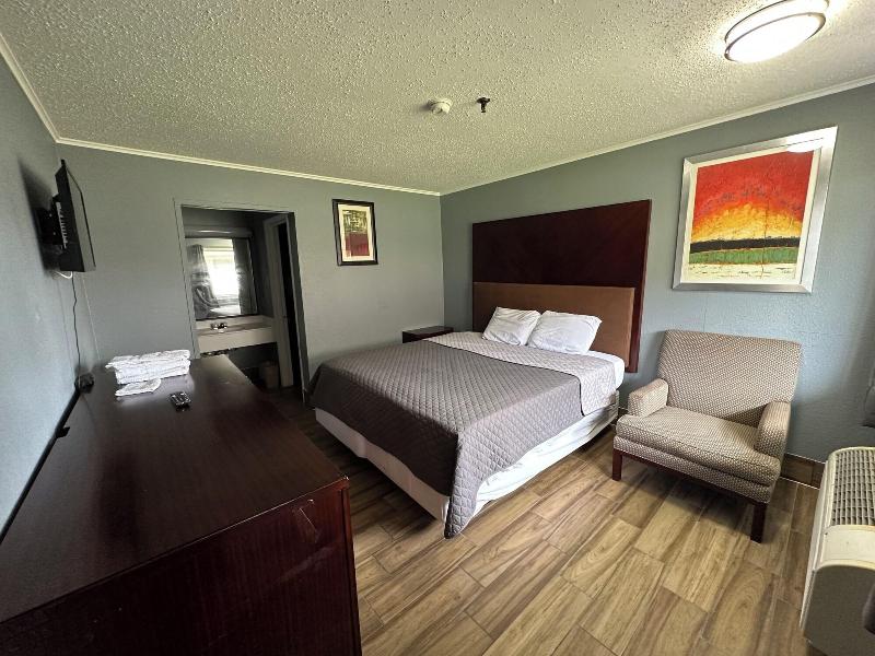 Studio Suites image