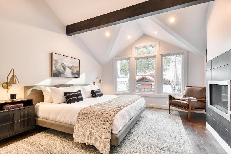 Webster By Avantstay Central Location W Hot Tub A