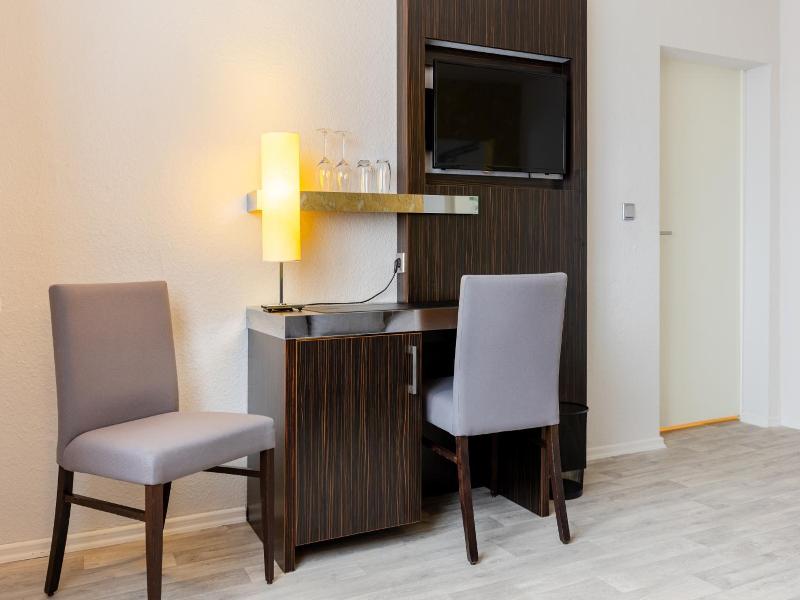 Hotel 22 image