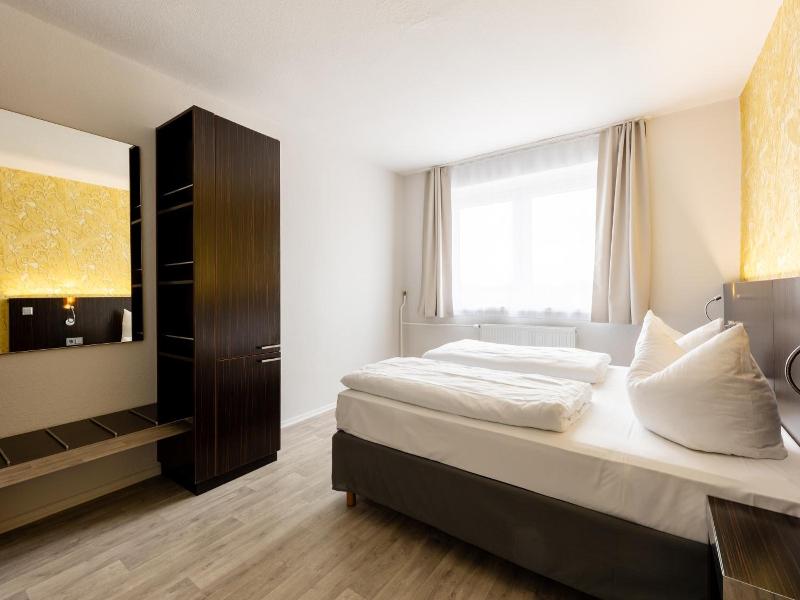 Hotel 22 image