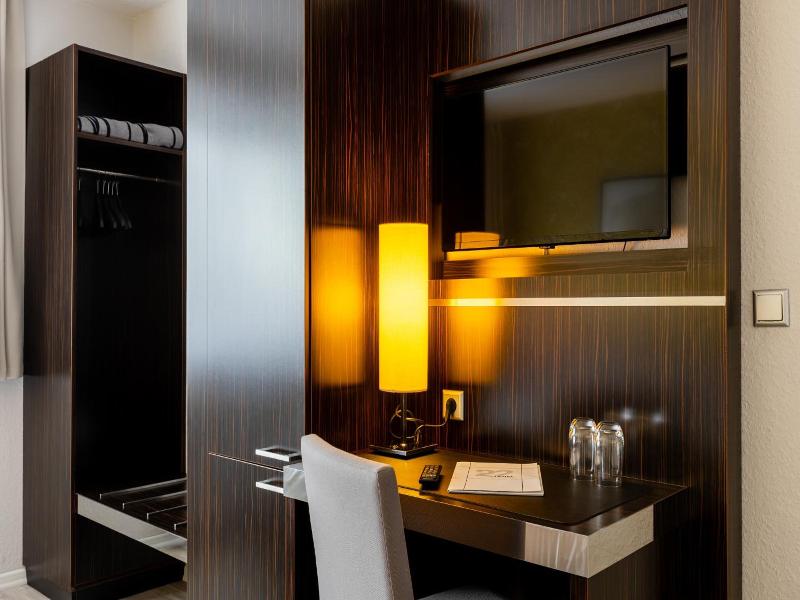 Hotel 22 image