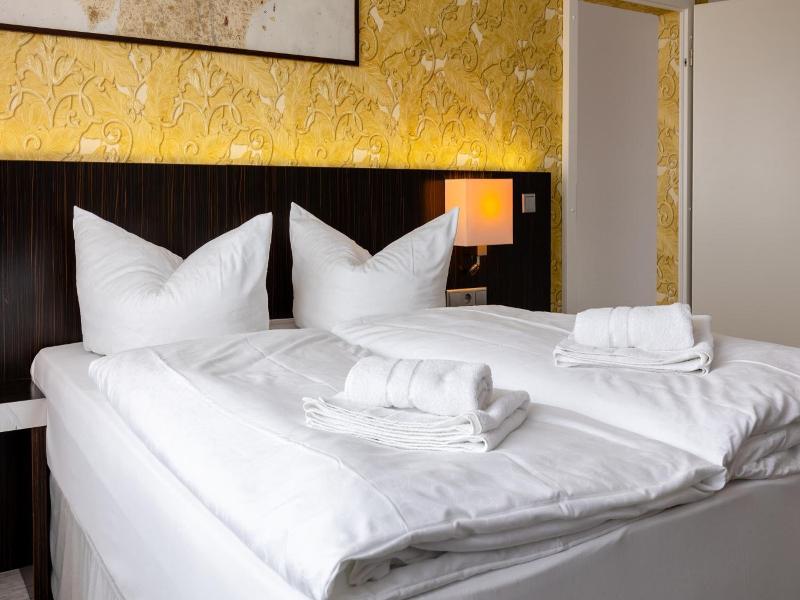 Hotel 22 image