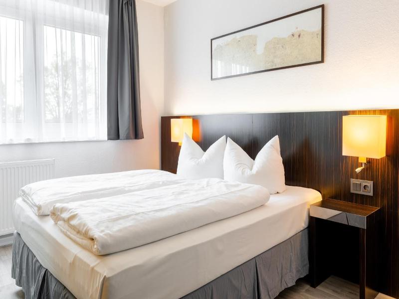 Hotel 22 image