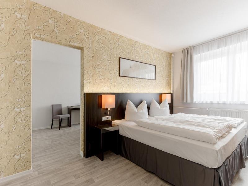 Hotel 22 image
