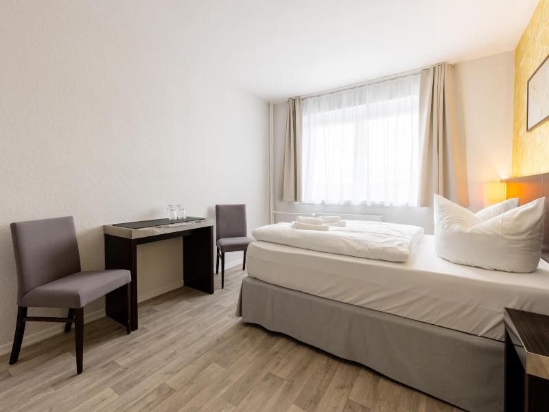 Hotel 22 image