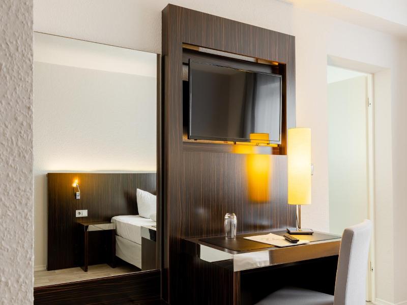 Hotel 22 image