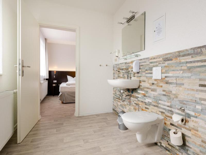 Hotel 22 image