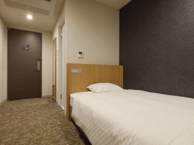Plum Hotel image