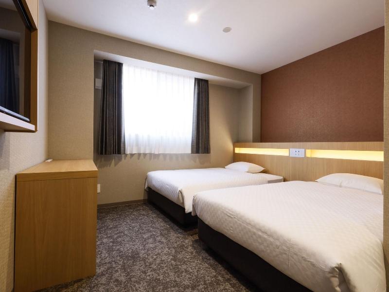 Plum Hotel image