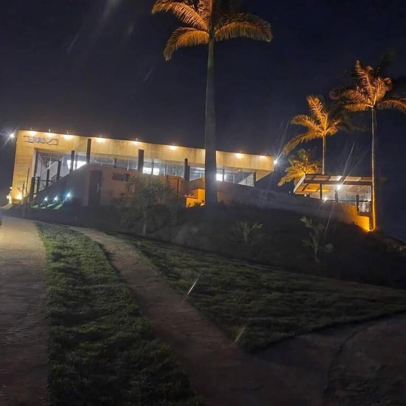 Terraa O image