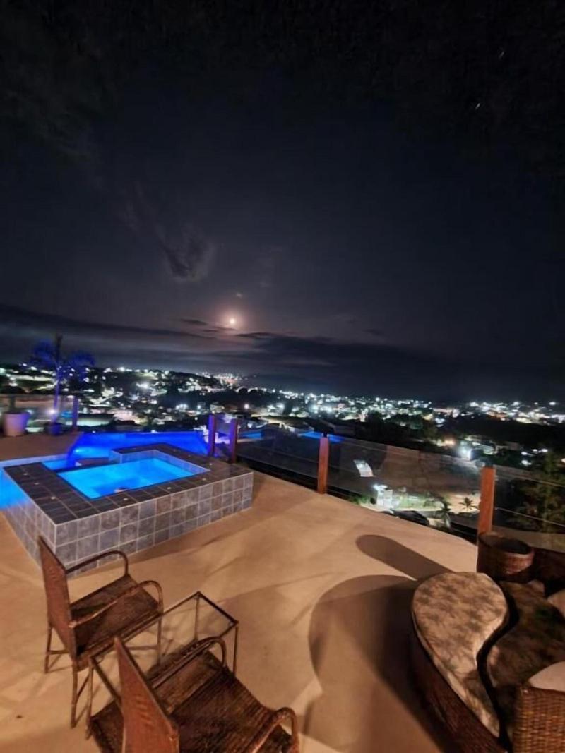 Terraa O image