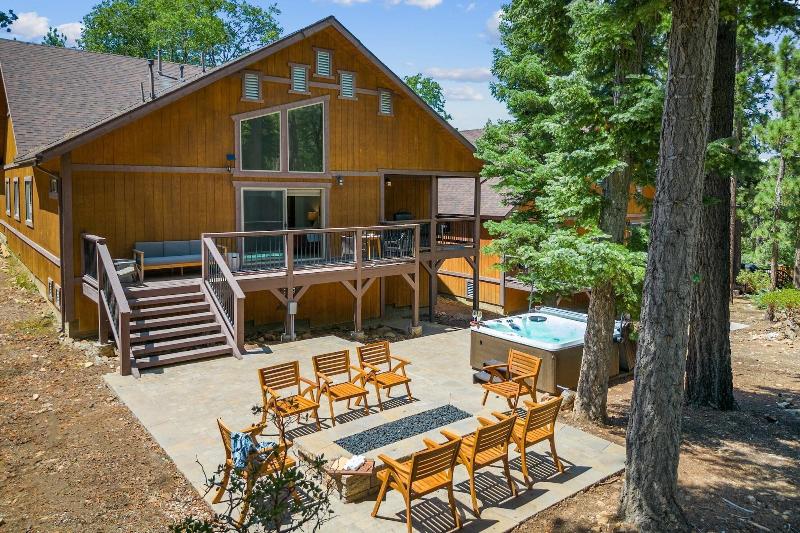 Teddy By Avantstay Majestic Cabin In Big Bear W B image