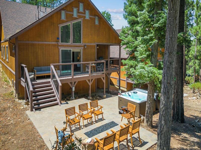 Teddy By Avantstay Majestic Cabin In Big Bear W B image