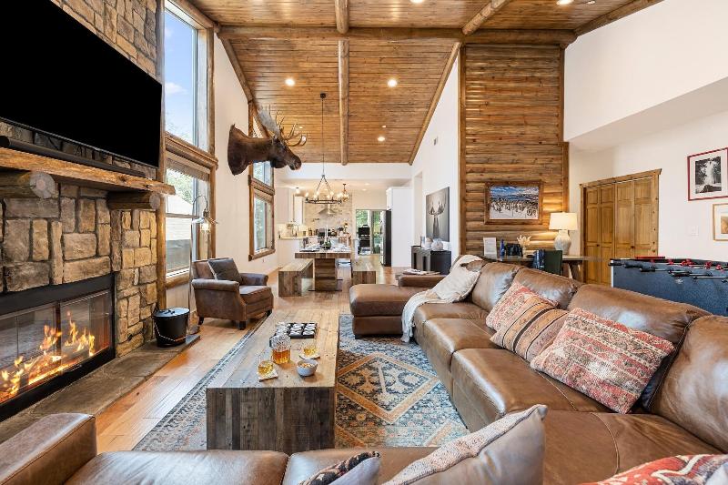 Teddy By Avantstay Majestic Cabin In Big Bear W B image