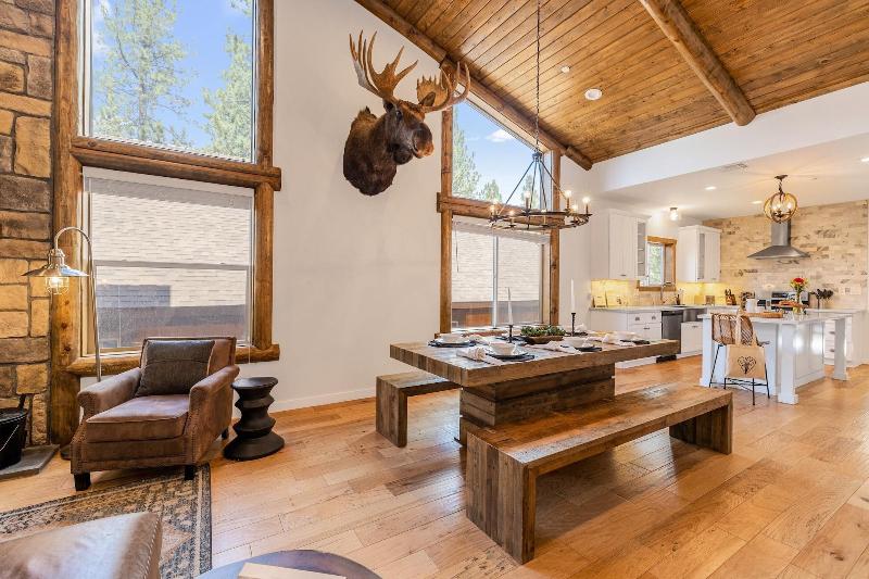 Teddy By Avantstay Majestic Cabin In Big Bear W B image