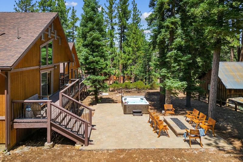 Teddy By Avantstay Majestic Cabin In Big Bear W B image