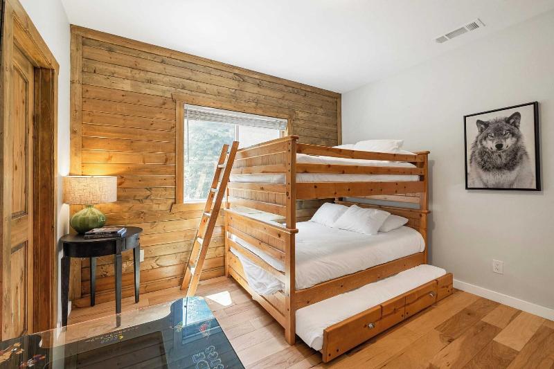Teddy By Avantstay Majestic Cabin In Big Bear W B image