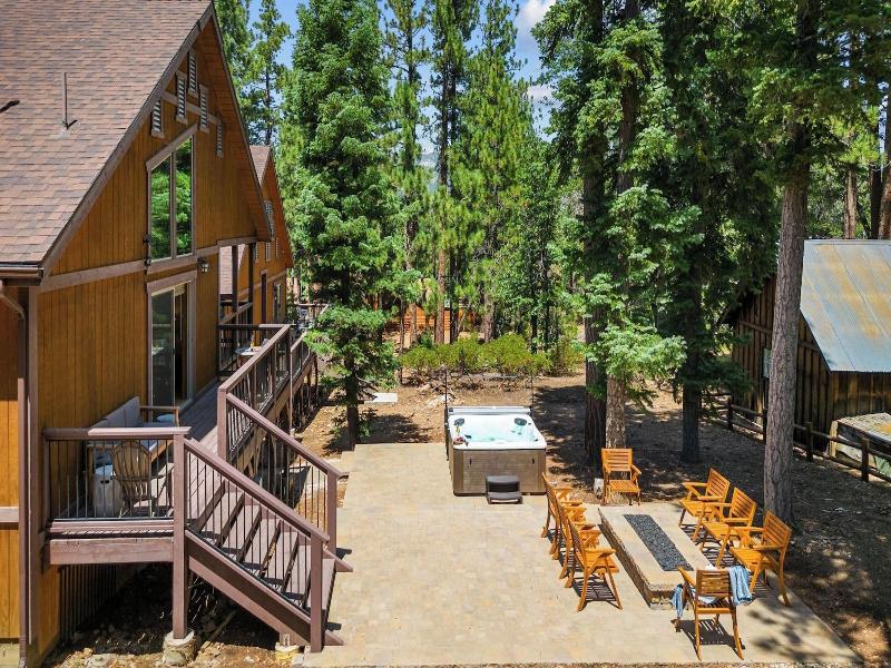 Teddy By Avantstay Majestic Cabin In Big Bear W B image