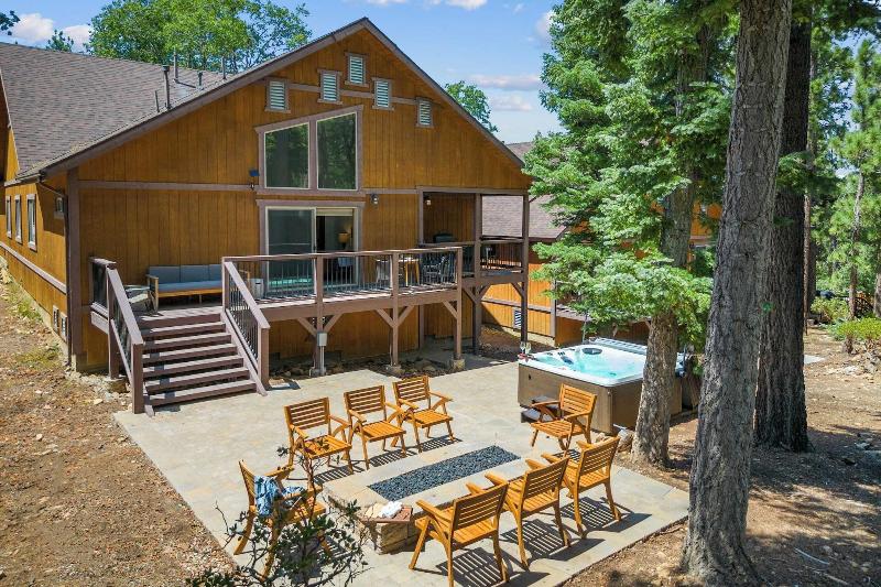 Teddy By Avantstay Majestic Cabin In Big Bear W B image