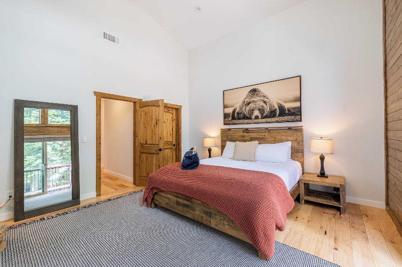 Teddy By Avantstay Majestic Cabin In Big Bear W B image