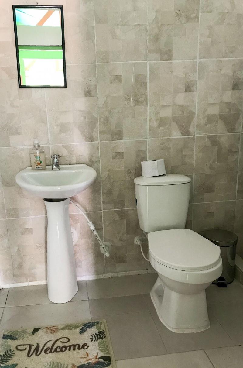 Room With 1 Double Bed And 2 Single Beds Number 8 image