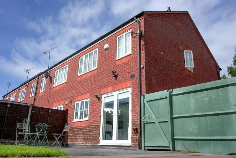 New Build Dickins Heath image