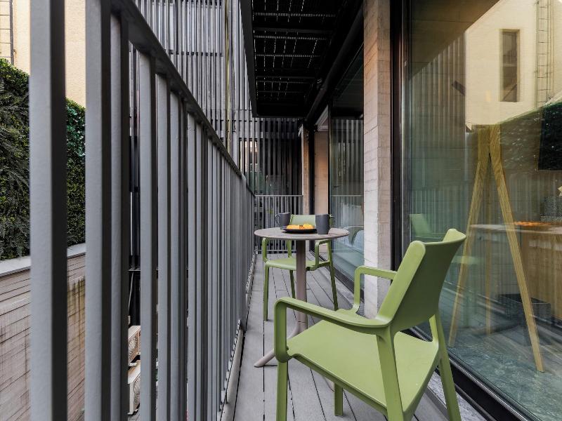 Capitalia Luxury Apartments Moliere image