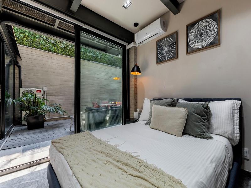 Capitalia Luxury Apartments Moliere image