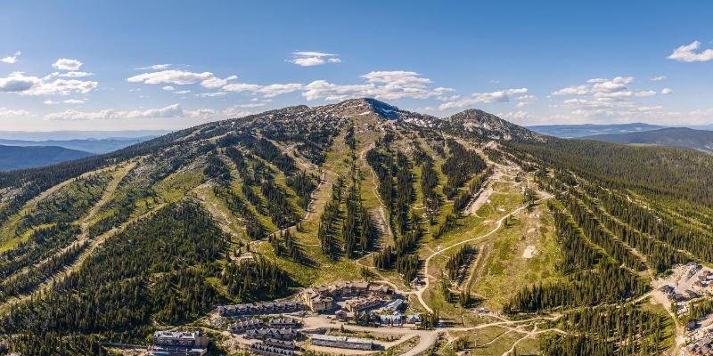 Bear S Paw Chalet Amazing Location Ski In Out