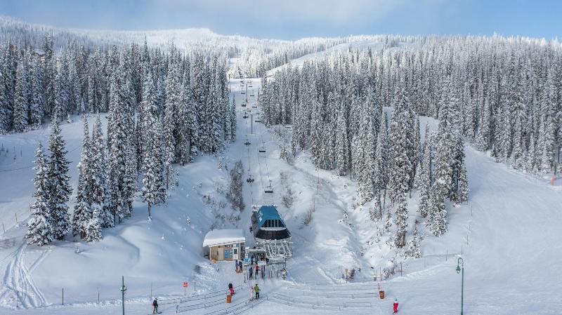 Bear S Paw Chalet Amazing Location Ski In Out