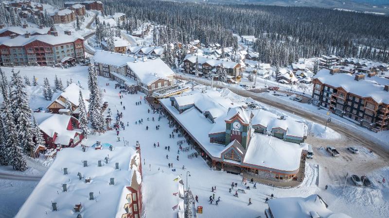 Bear S Paw Chalet Amazing Location Ski In Out