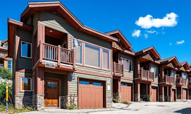 Bear S Paw Chalet Amazing Location Ski In Out