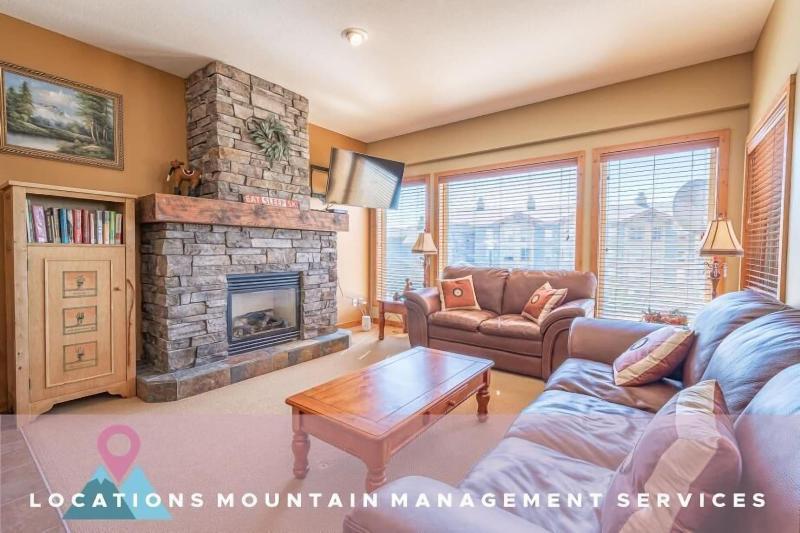 Bear S Paw Chalet Amazing Location Ski In Out