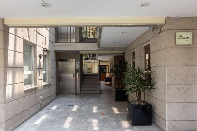 Capitalia Living Apartments J Verne image