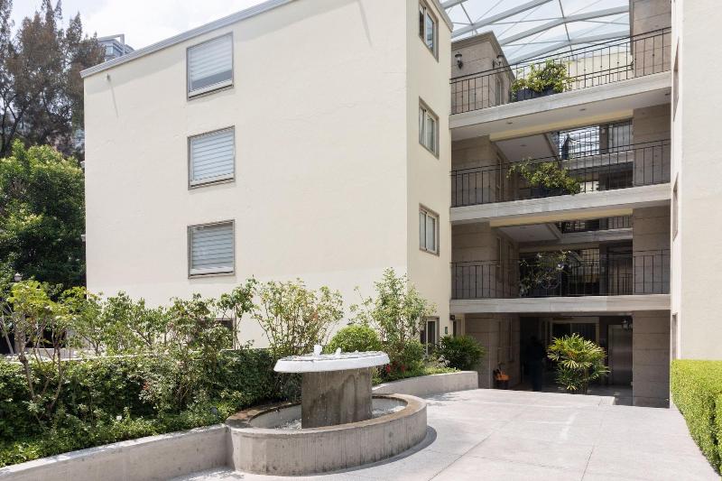 Capitalia Living Apartments J Verne image