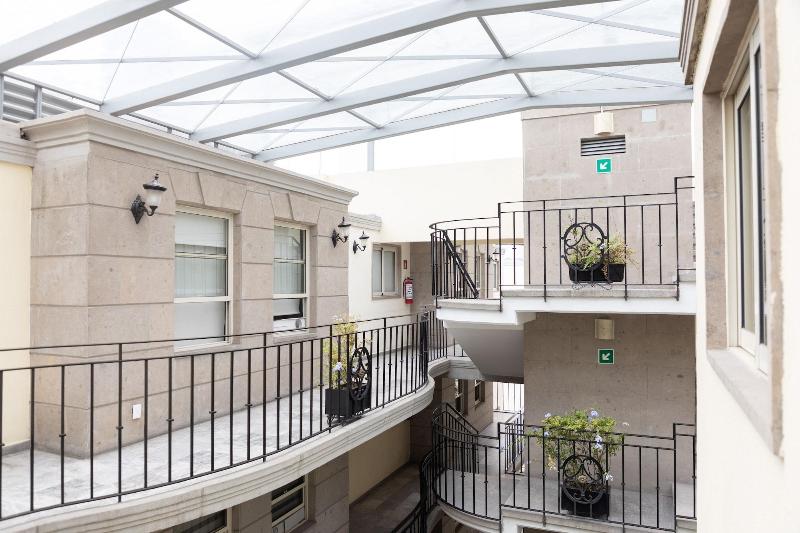 Capitalia Living Apartments J Verne image