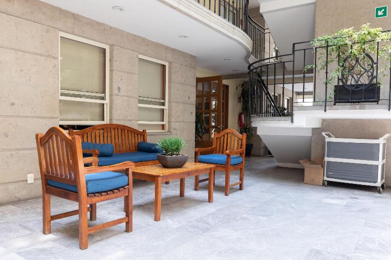 Capitalia Living Apartments J Verne image